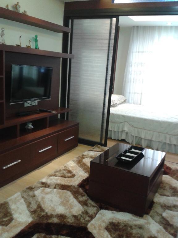 The Oasis Davao Condotel Habitación foto