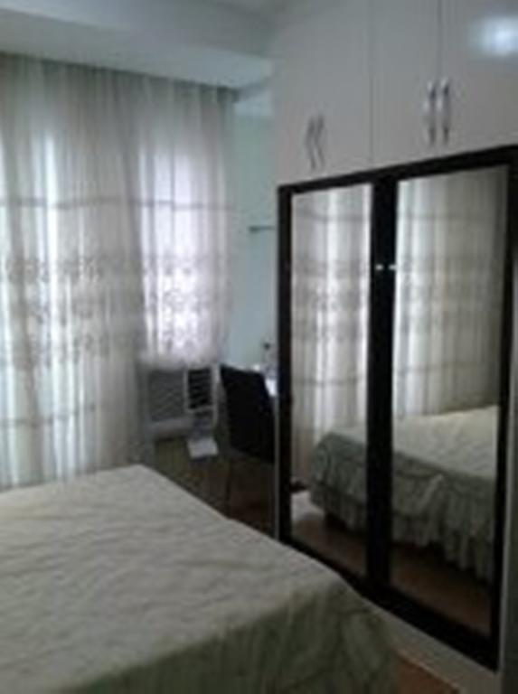 The Oasis Davao Condotel Habitación foto